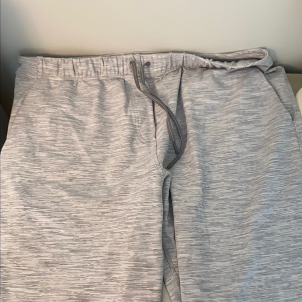 Lululemon joggers